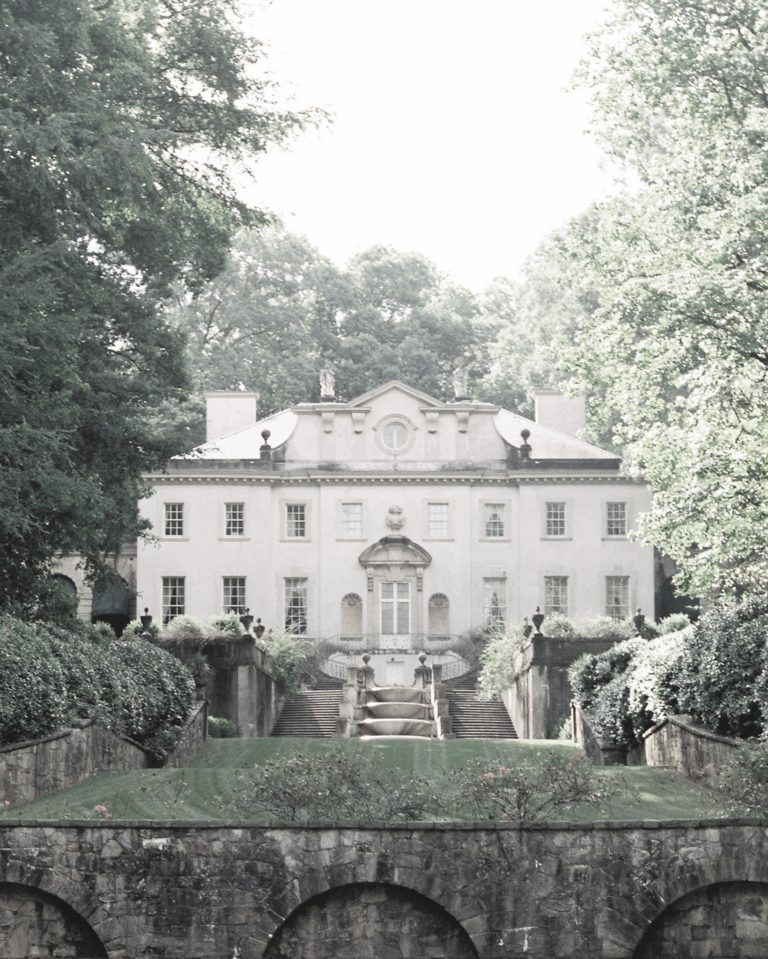 Southern Elegance at the Swan House: A Stroll through an Historic Atlanta Icon